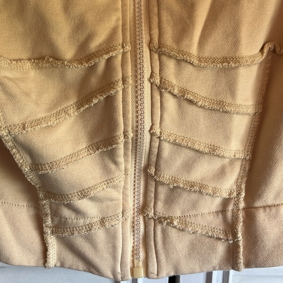 Cream jogger set - Picture 6 of 14